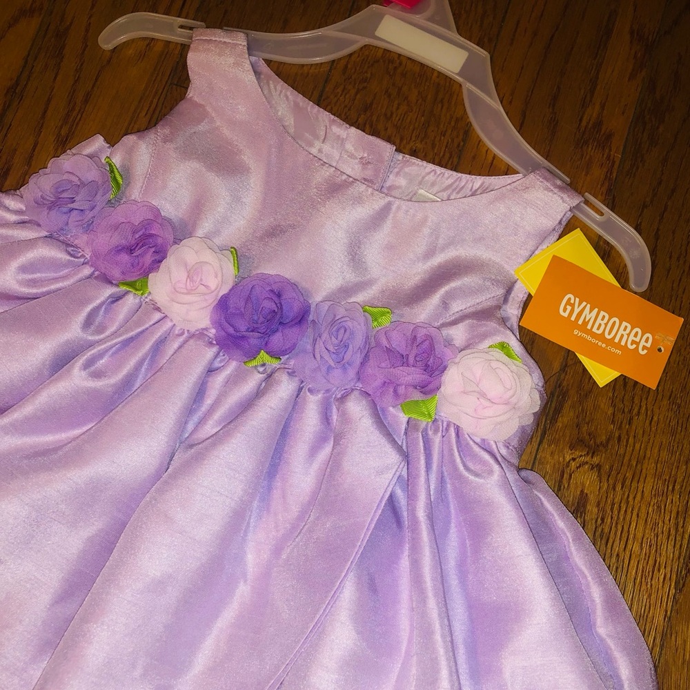 Baby girls purple dress in size 12-18m***NEW